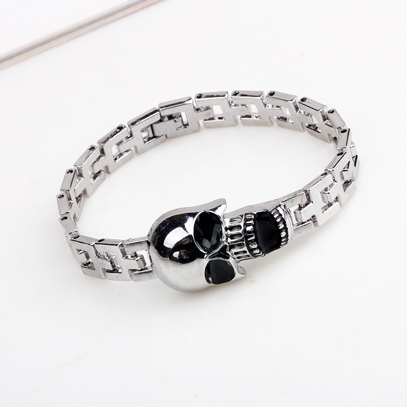 Kafatası Titanyum Çelik Bilezi - Women'S Accessories To Wear With Watch incelemesi ve fiyatı