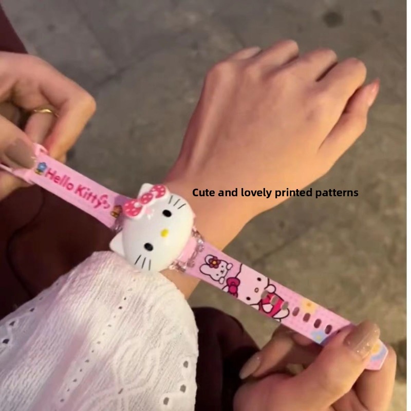 Hello Kitty Şekli Çevirmeli El - Women'S Accessories To Wear With Watch incelemesi ve fiyatı