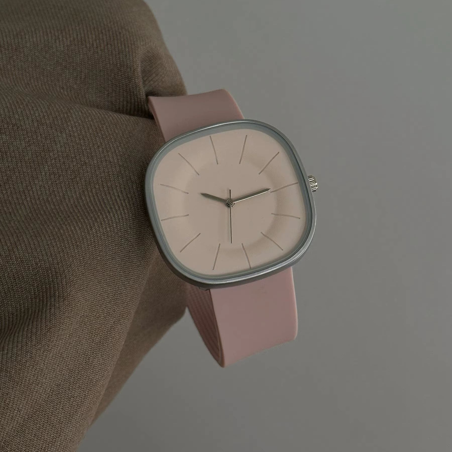 Minimalist Kare Kadran Kuvars  - Women'S Accessories To Wear With Watch incelemesi ve fiyatı