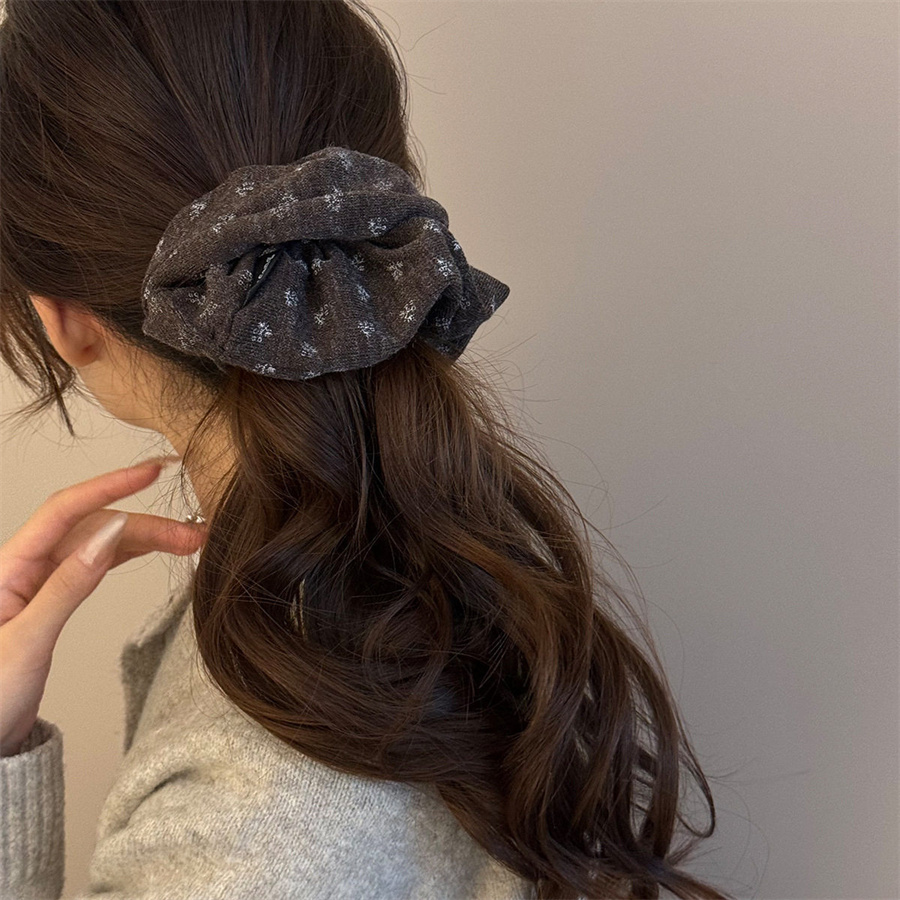 Kore çiçekli örme Scrunchies k - Women'S Winter Accessories Set incelemesi ve fiyatı